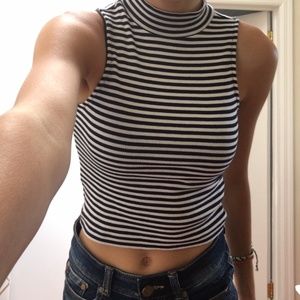 Stripped Cropped top